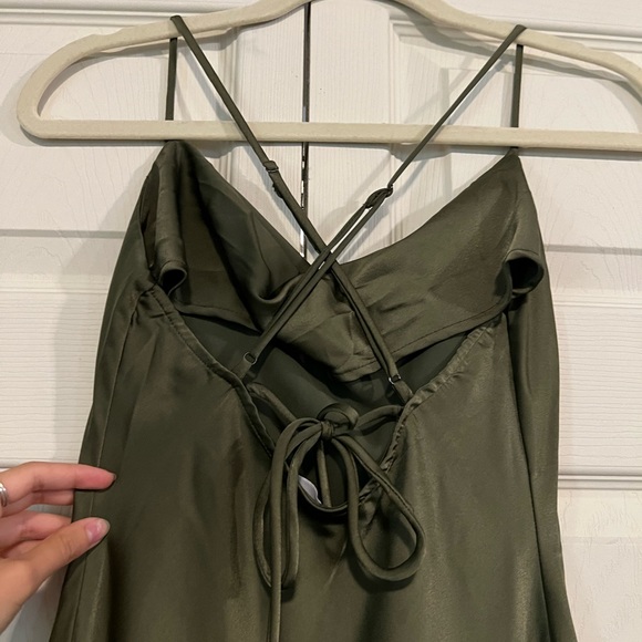 ASTR the label Gaia midi dress - Picture 4 of 5